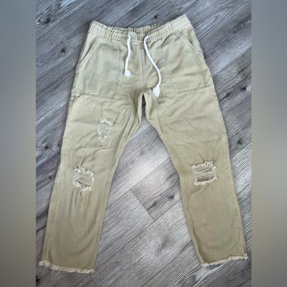 Easel Size Medium Women’s Pants